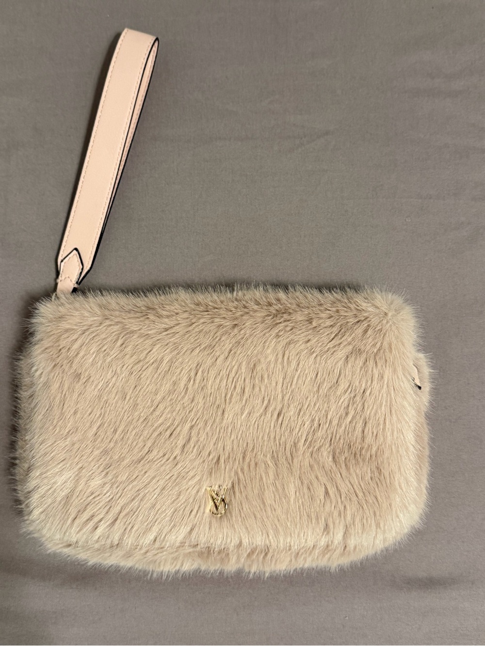 Victoria’s Secret Luxury Faux Fur Wristlet Clutch in Blush Pink